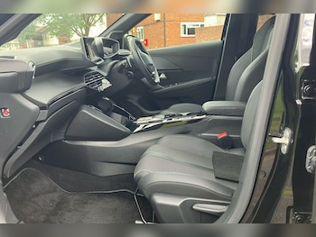 Used Peugeot 208 undefined for sale - 78826574: Photo