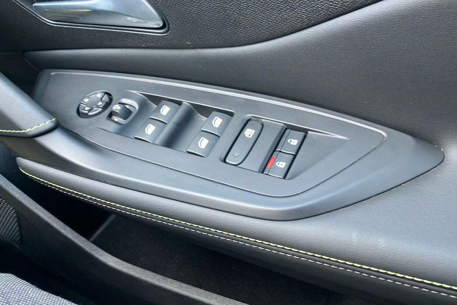 Used Peugeot 408 2024 for sale - 77622242: Photo 18