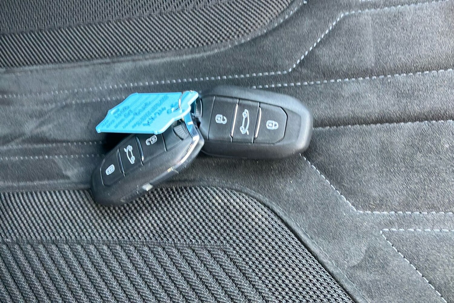 Used Peugeot 408 2024 for sale - 77622242: Photo 43