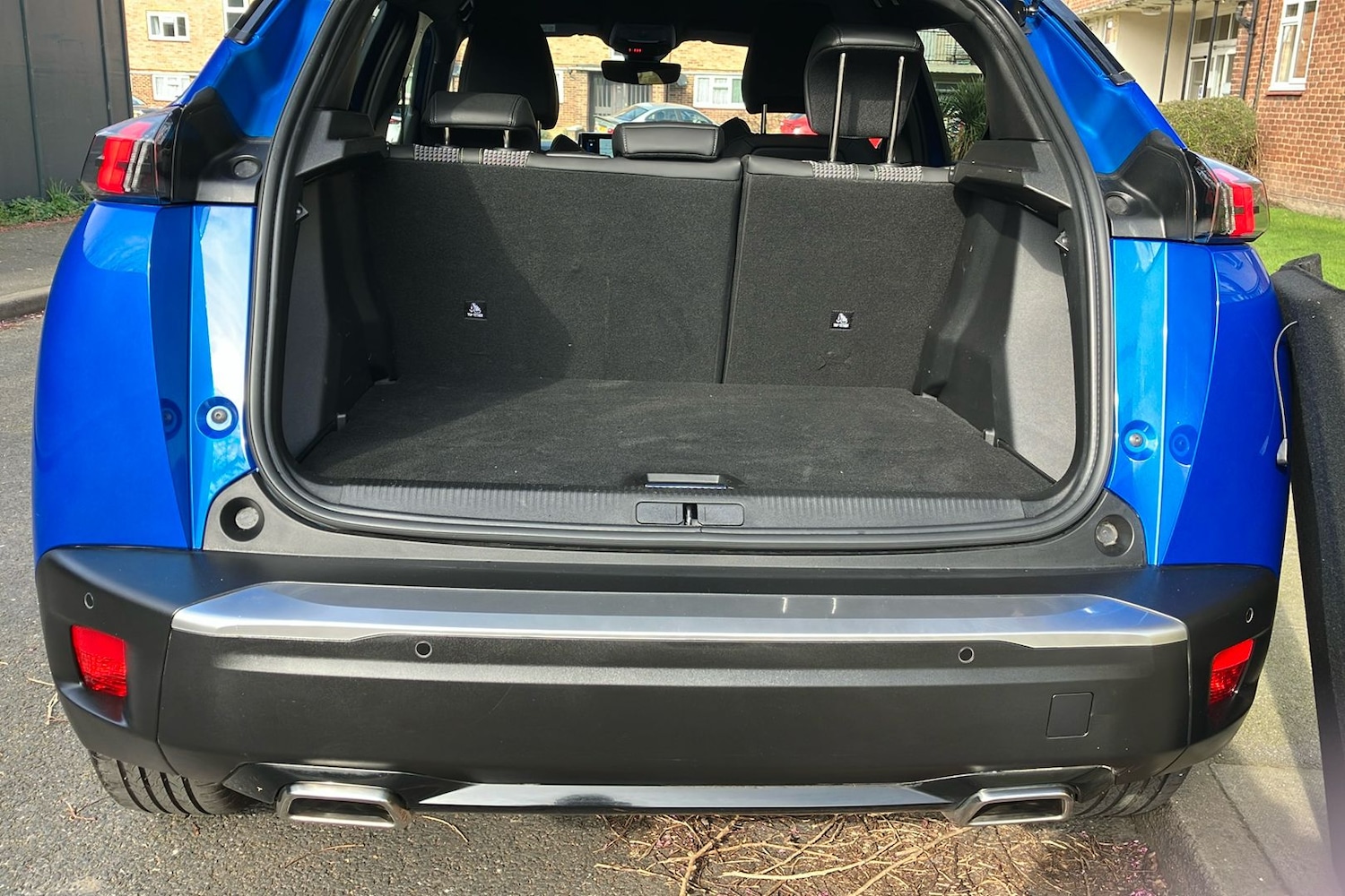 Used Peugeot 2008 2023 for sale - 77968335: Photo 12