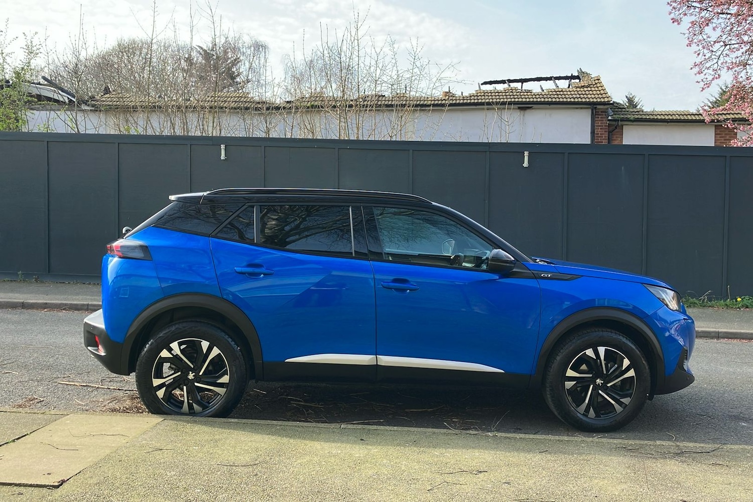 Used Peugeot 2008 2023 for sale - 77968335: Photo 6