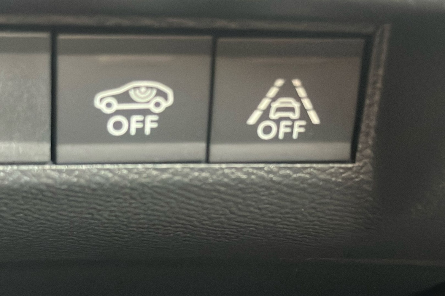 Used Peugeot 208 2023 for sale - 76875947: Photo 21