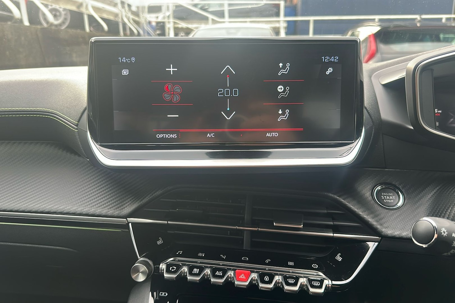 Used Peugeot 208 2023 for sale - 76875947: Photo 32