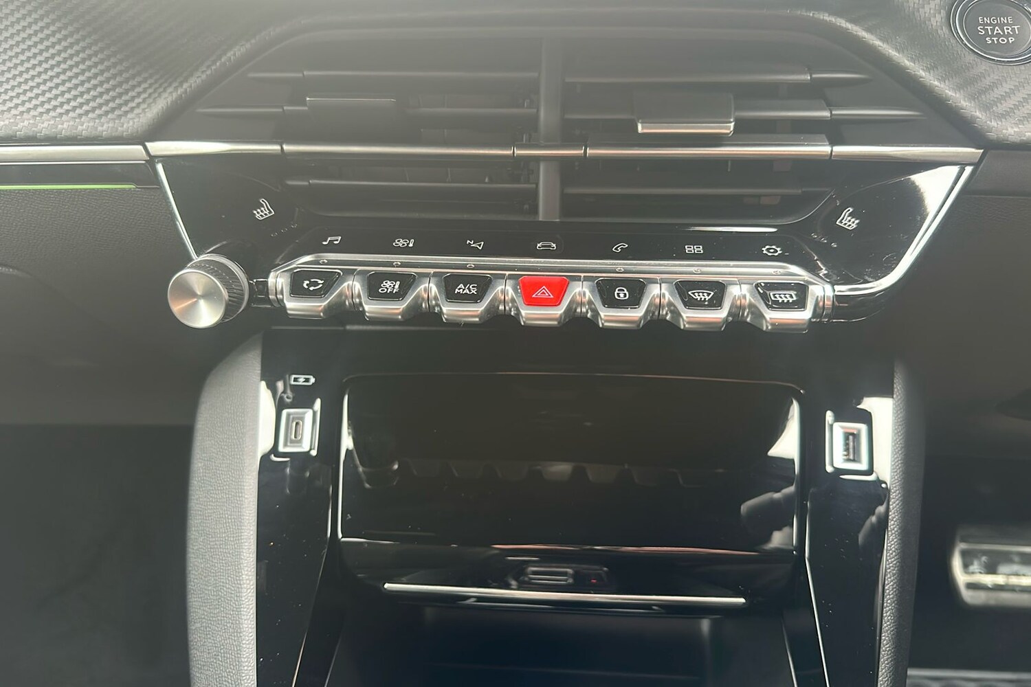 Used Peugeot 208 2023 for sale - 76875947: Photo 40