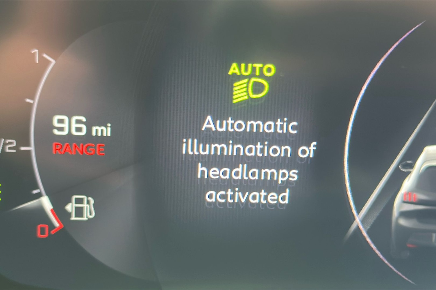 Used Peugeot 208 2023 for sale - 76875947: Photo 44