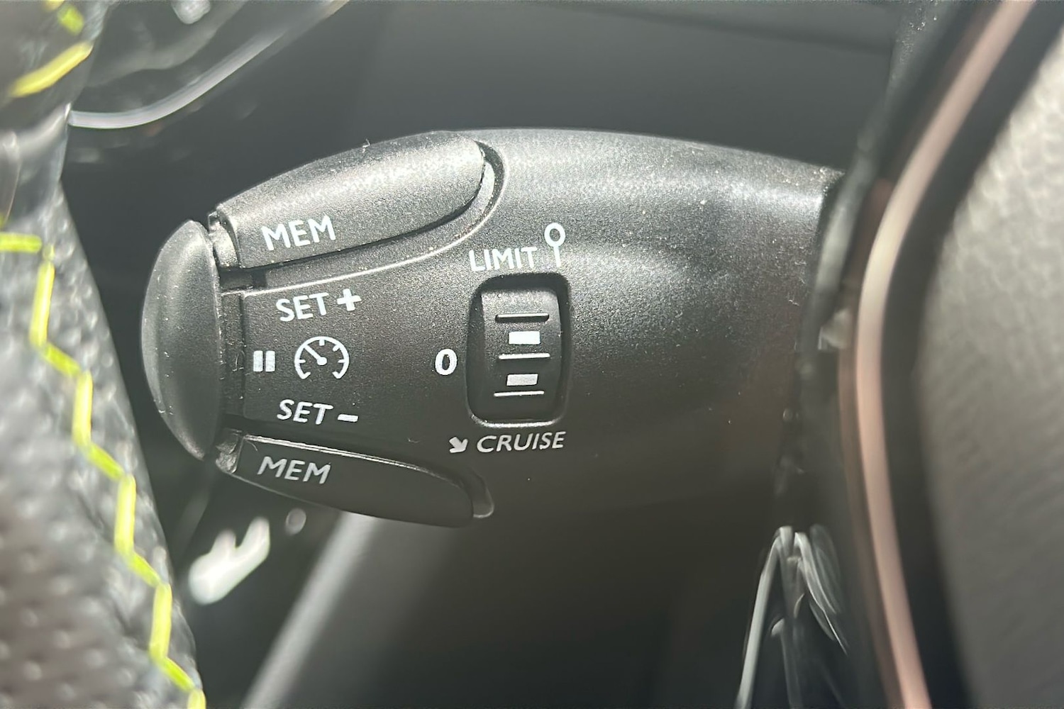 Used Peugeot 208 2023 for sale - 76875947: Photo 52