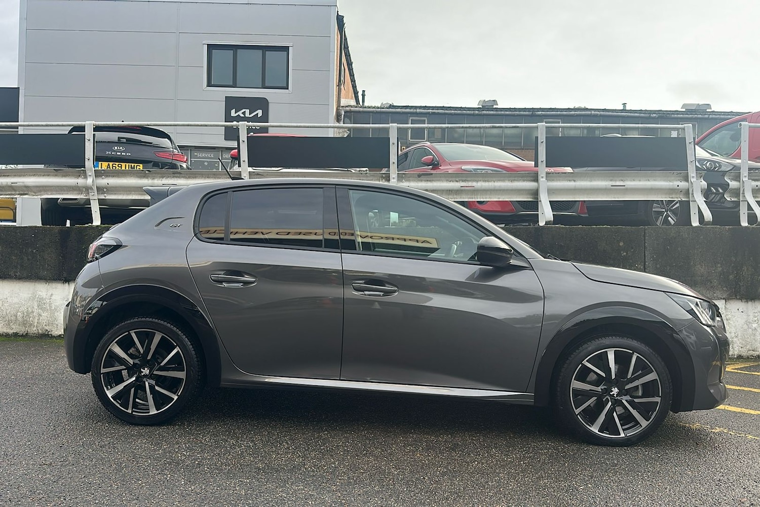 Used Peugeot 208 2023 for sale - 76875947: Photo 6