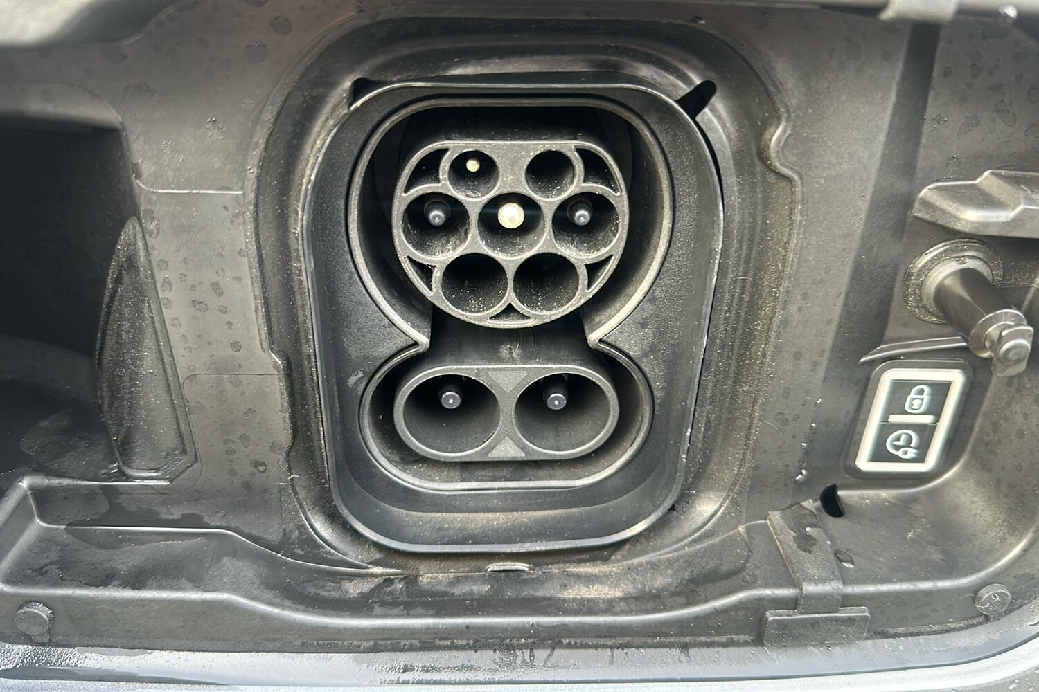 Used Peugeot e-Rifter 2024 for sale - 76932042: Photo 44