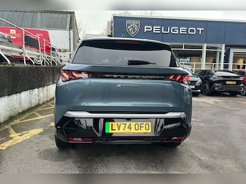 Used Peugeot E-5008 2024 for sale - 79392305: Photo