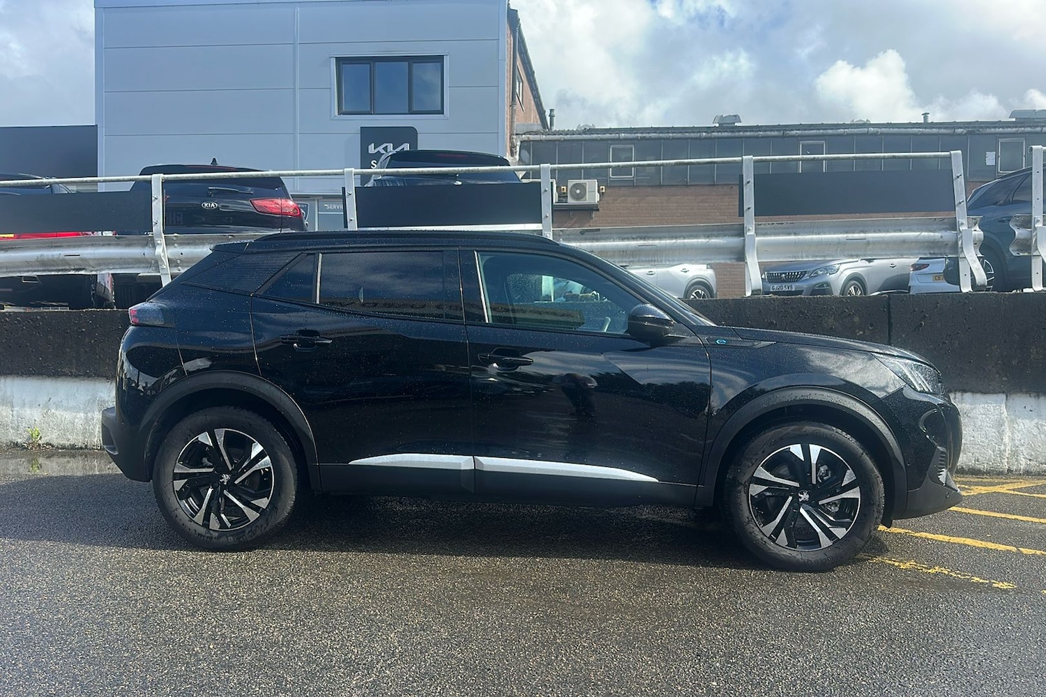 Used Peugeot 2008 2023 for sale - 77096849: Photo 6