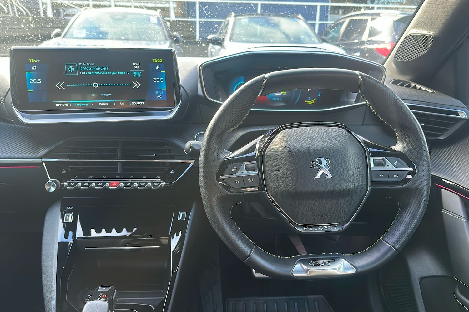 Used Peugeot 208 2022 for sale - 77461072: Photo 11