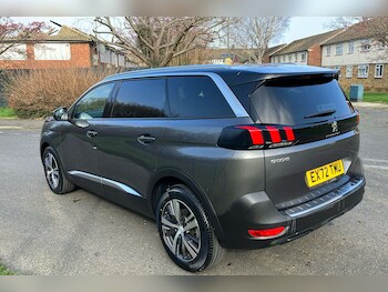 Used Peugeot 5008 2023 for sale - 77744059: Photo
