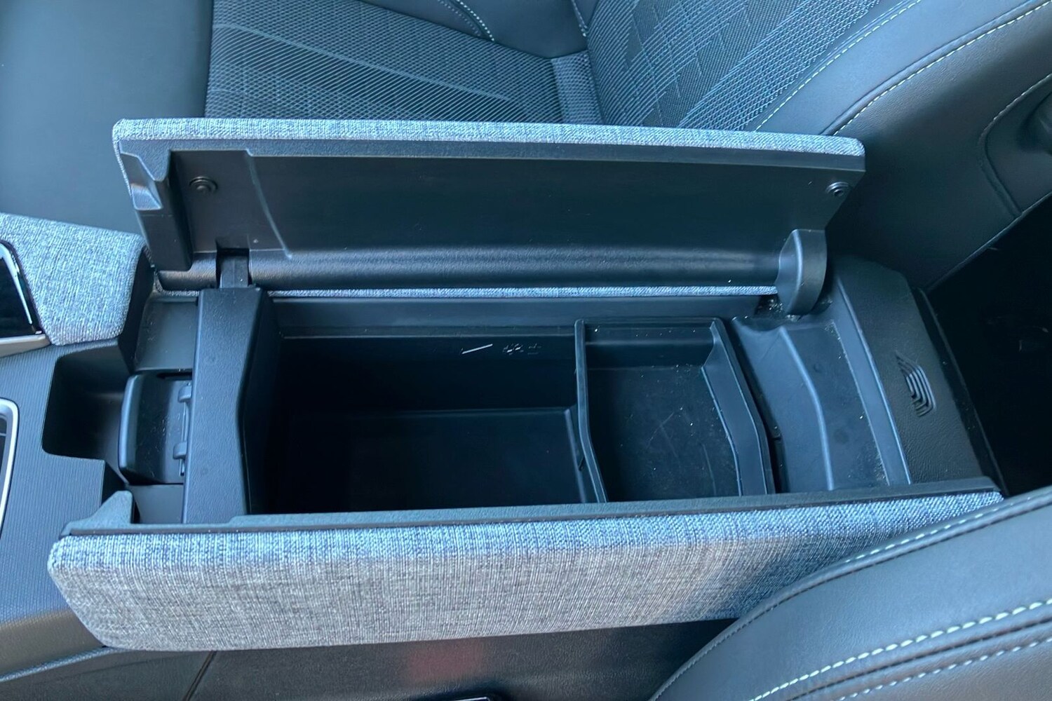 Used Peugeot 5008 2025 for sale - 77622256: Photo 44