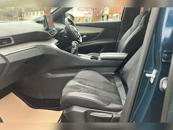 Used Peugeot 5008 2021 for sale - 77822048: Photo