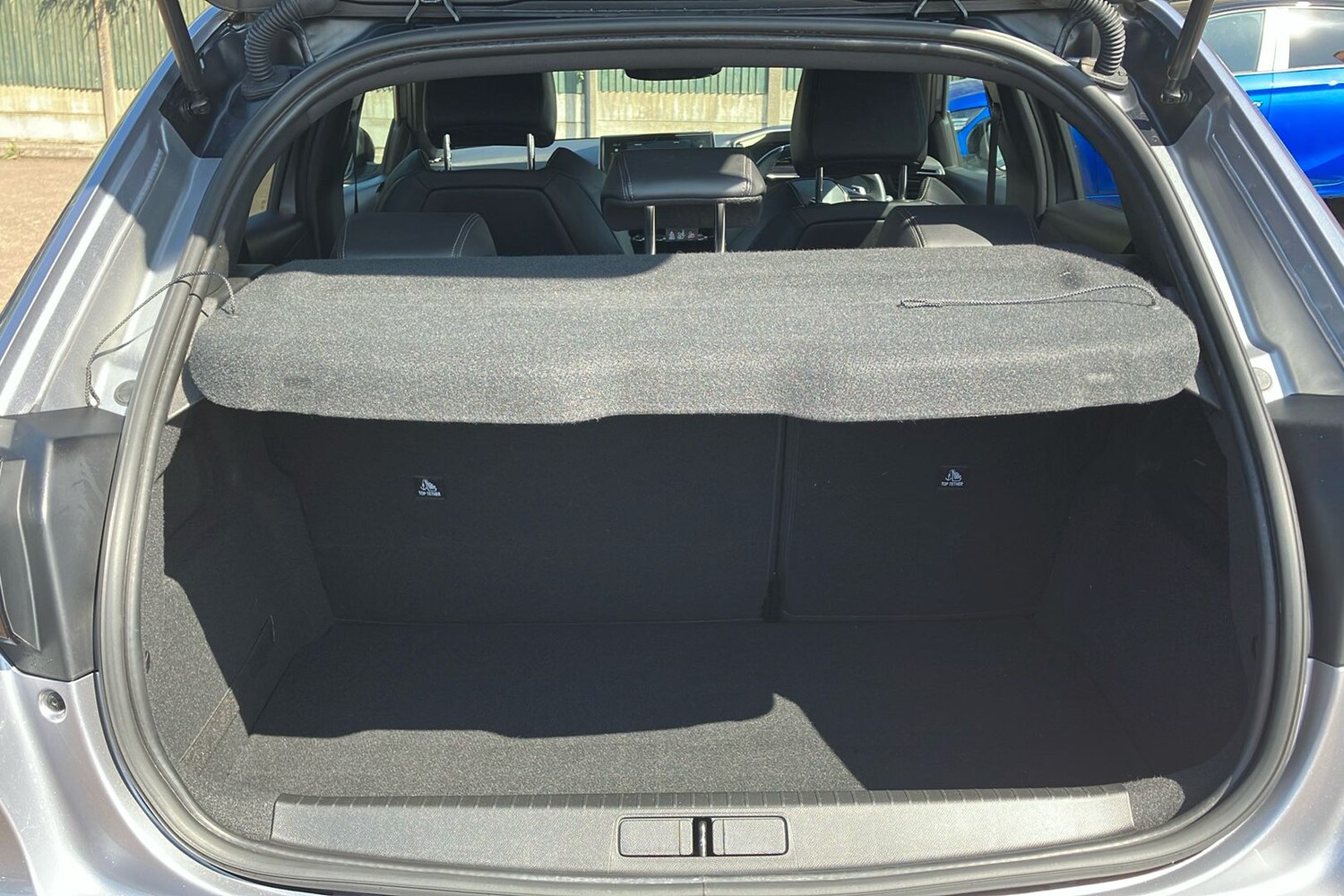 Vehicle 27