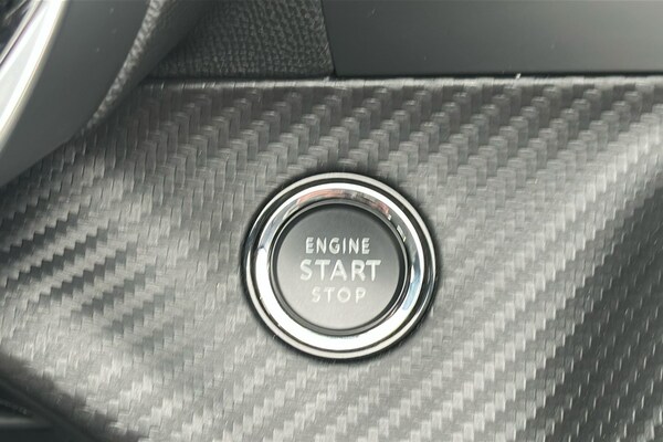 Used Peugeot 208 2022 for sale - 75545820: Photo 44