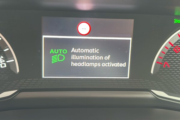 Used Peugeot 208 2022 for sale - 75545820: Photo 47
