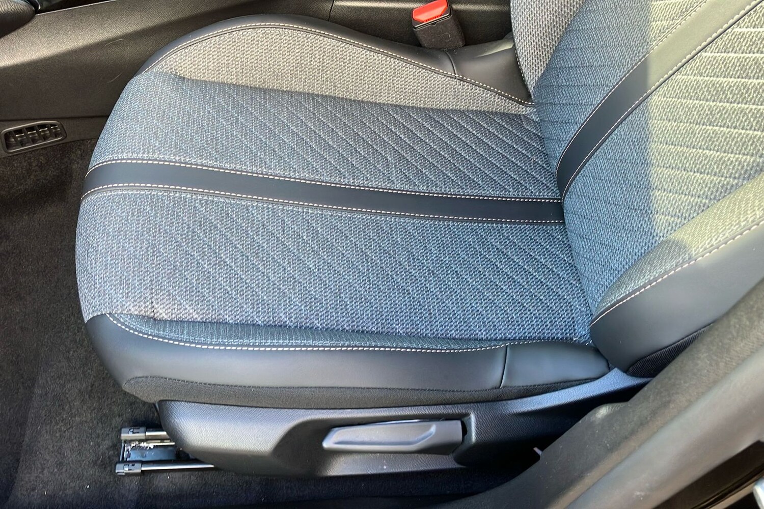 Used Peugeot 2008 2025 for sale - 77906304: Photo 43