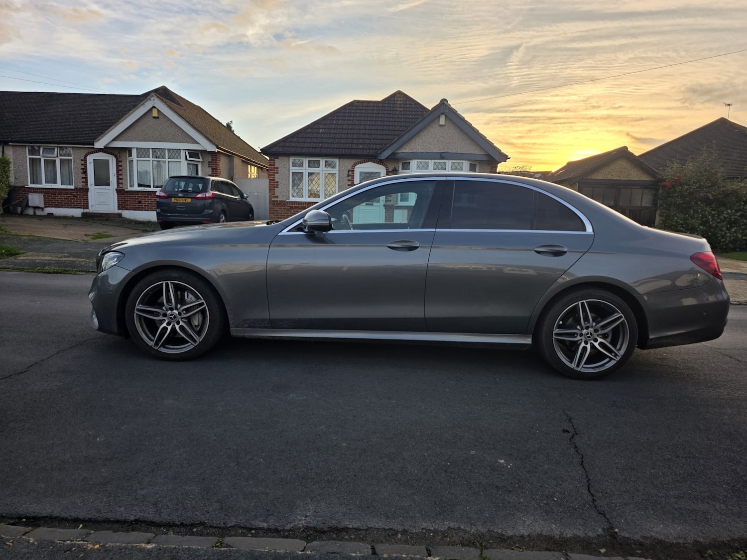 Used Mercedes-Benz E Class 2019 for sale - 76719503: Photo 3