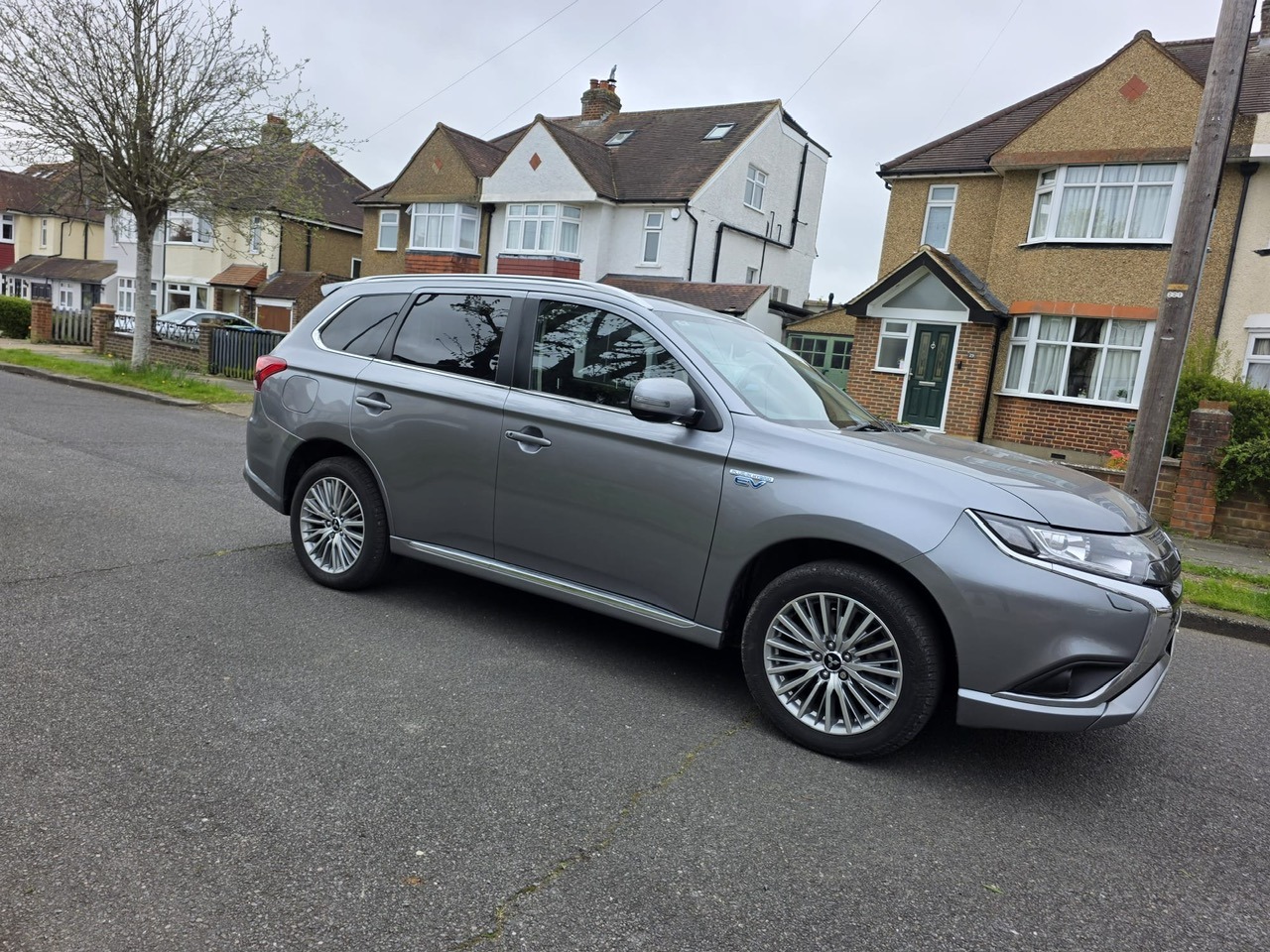Used Mitsubishi Outlander 2021 for sale - 78134809: Photo 4