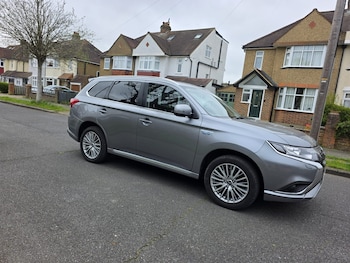 Used Mitsubishi Outlander 2021 for sale - 78134809: Photo