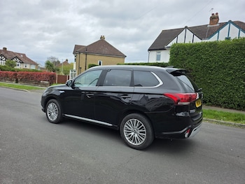 Used Mitsubishi Outlander 2021 for sale - 78650825: Photo