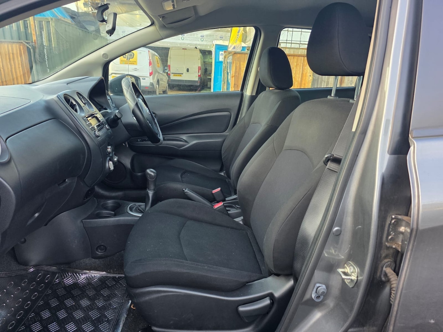 Used Nissan Note 2014 for sale - 76933539: Photo 9