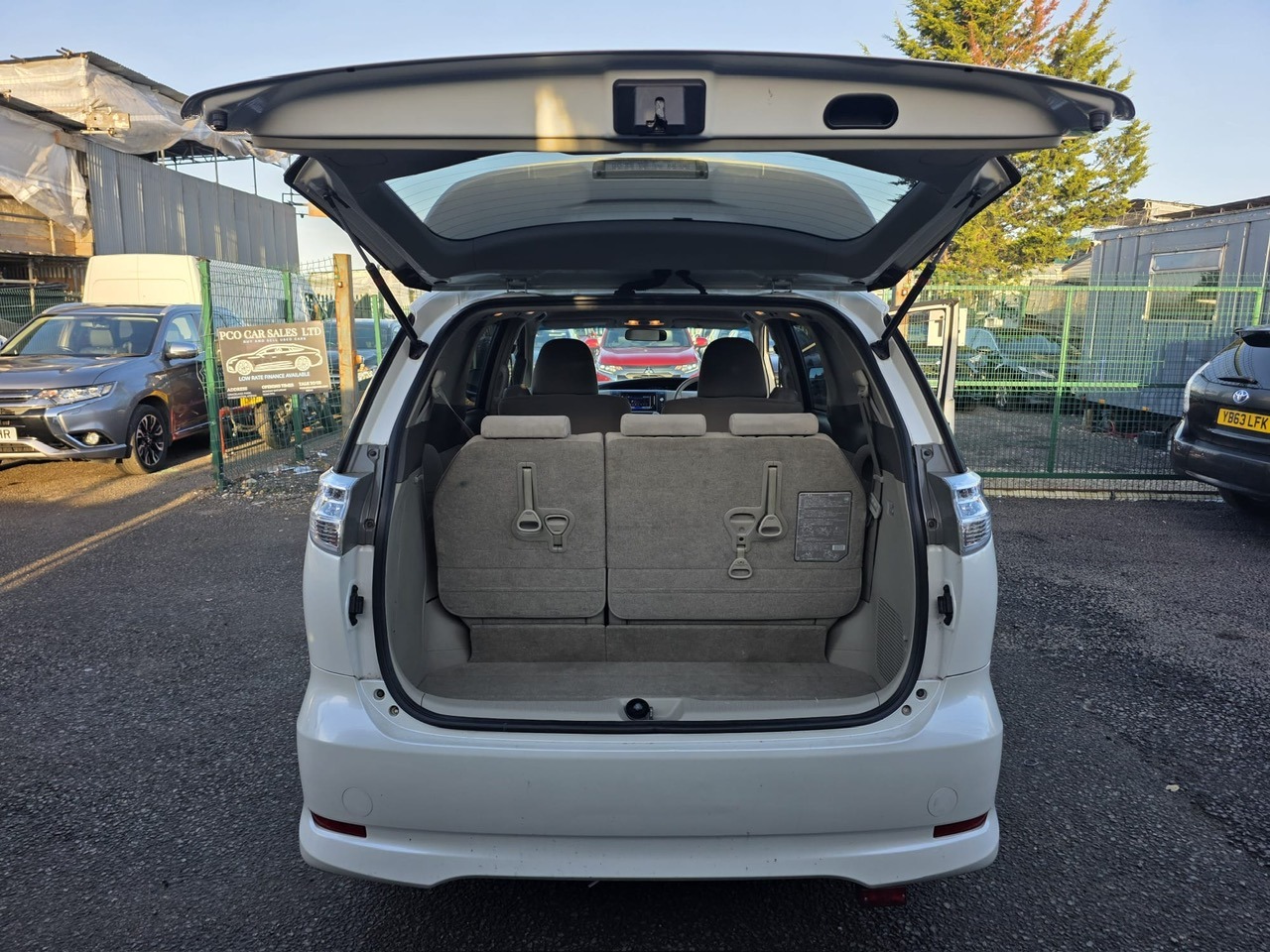 Used Toyota Estima 2020 for sale - 76751711: Photo 9