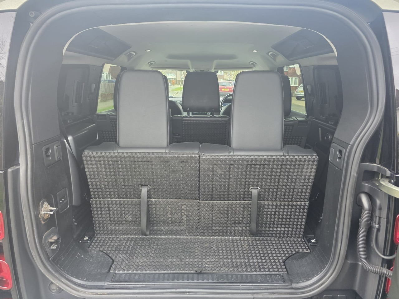 Used Land Rover Defender 2020 for sale - 77732812: Photo 21