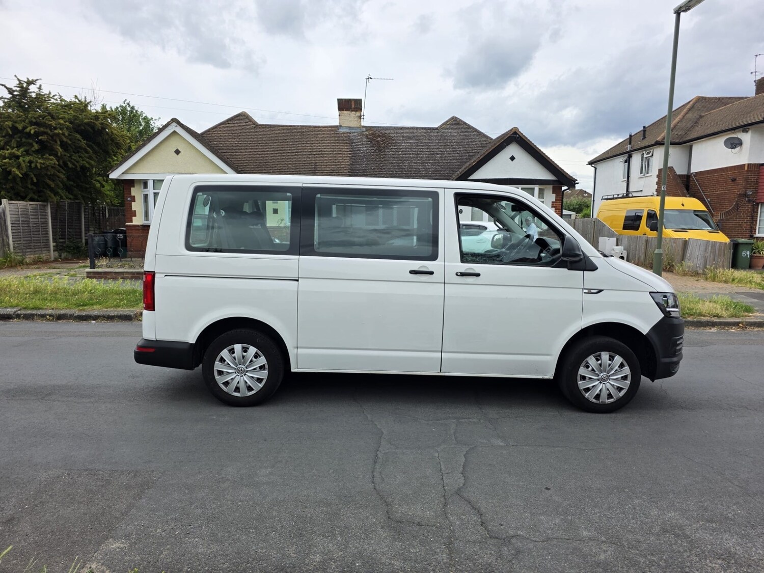 Used Volkswagen Transporter Shuttle 2016 for sale - 76598418: Photo 20