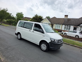Used Volkswagen Transporter Shuttle 2016 for sale - 76598418: Photo