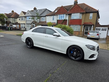 2016 (66) - E220d AMG Line 4dr 9G-Tronic
