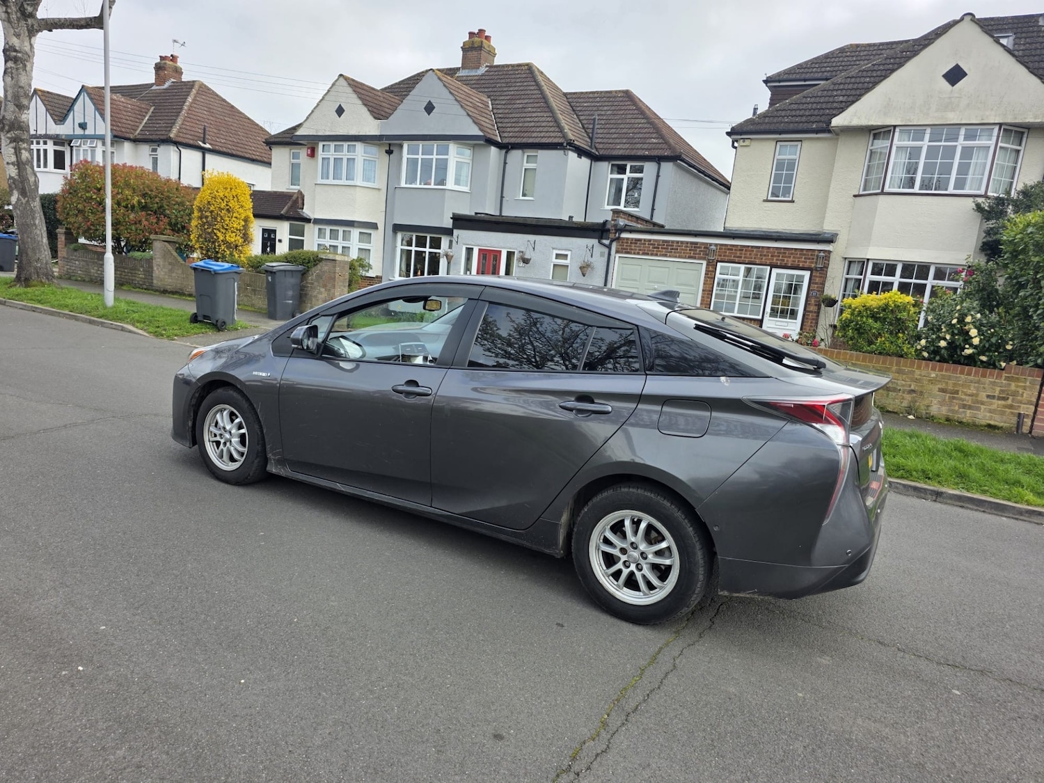 Used Toyota Prius 2017 for sale - 77916228: Photo 16