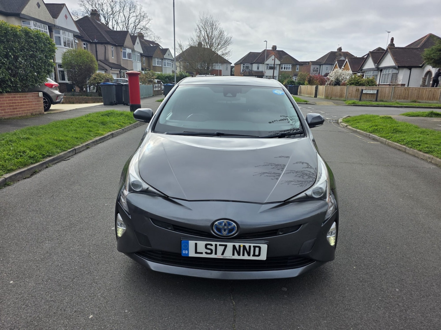 Used Toyota Prius 2017 for sale - 77916228: Photo 4