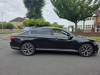 Used Volkswagen Passat 2022 for sale - 78864102: Photo