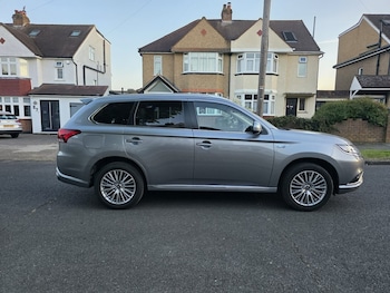 Used Mitsubishi Outlander 2021 for sale - 78577114: Photo