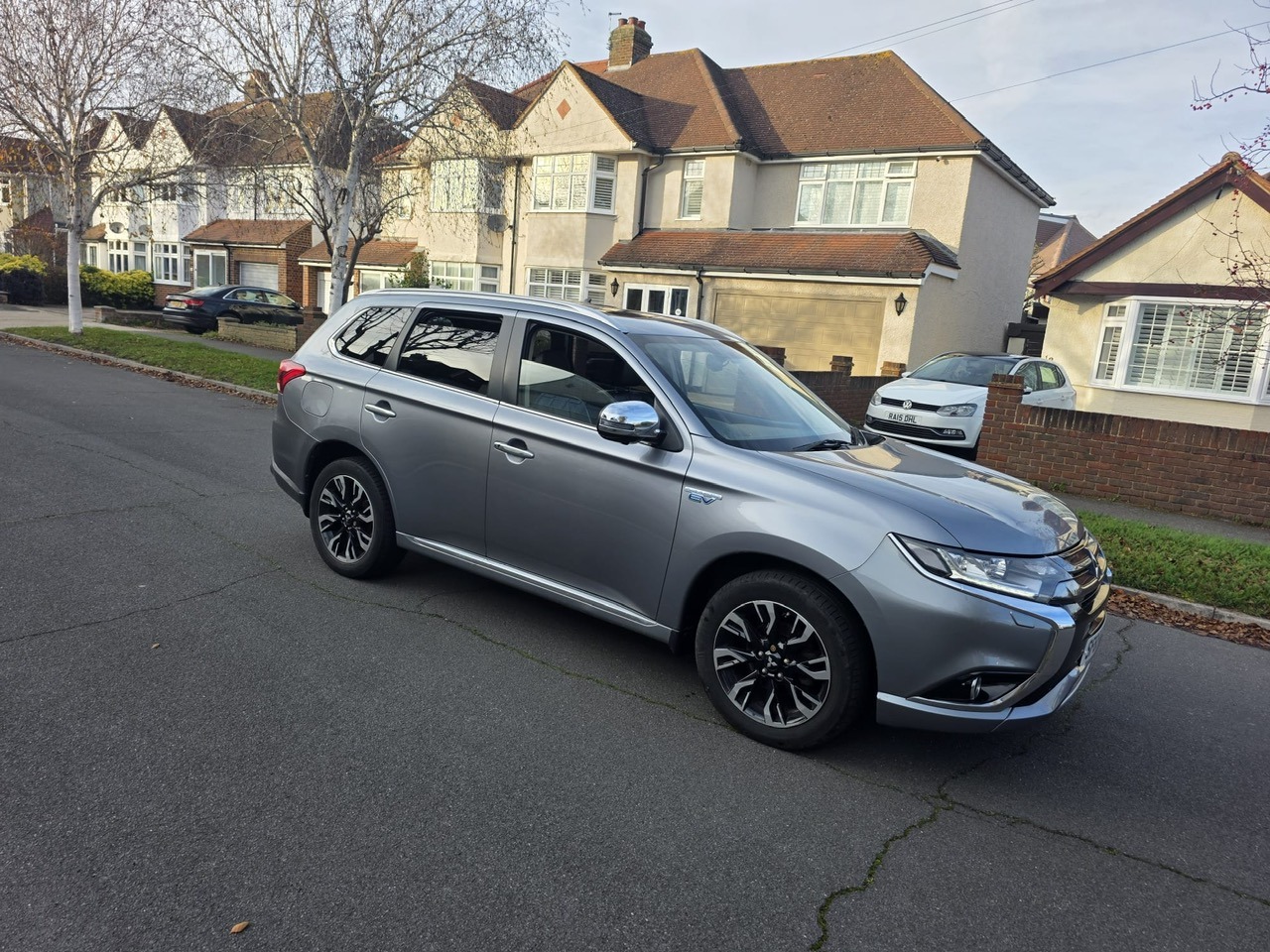 Used Mitsubishi Outlander 2016 for sale - 76598398: Photo 1