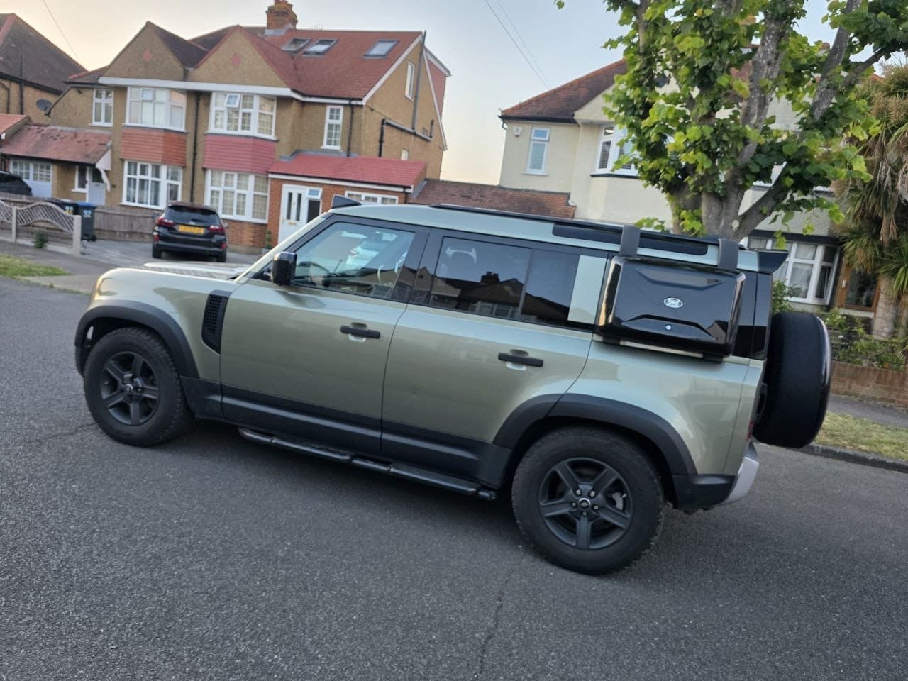 Used Land Rover Defender 2020 for sale - 76598419: Photo 12