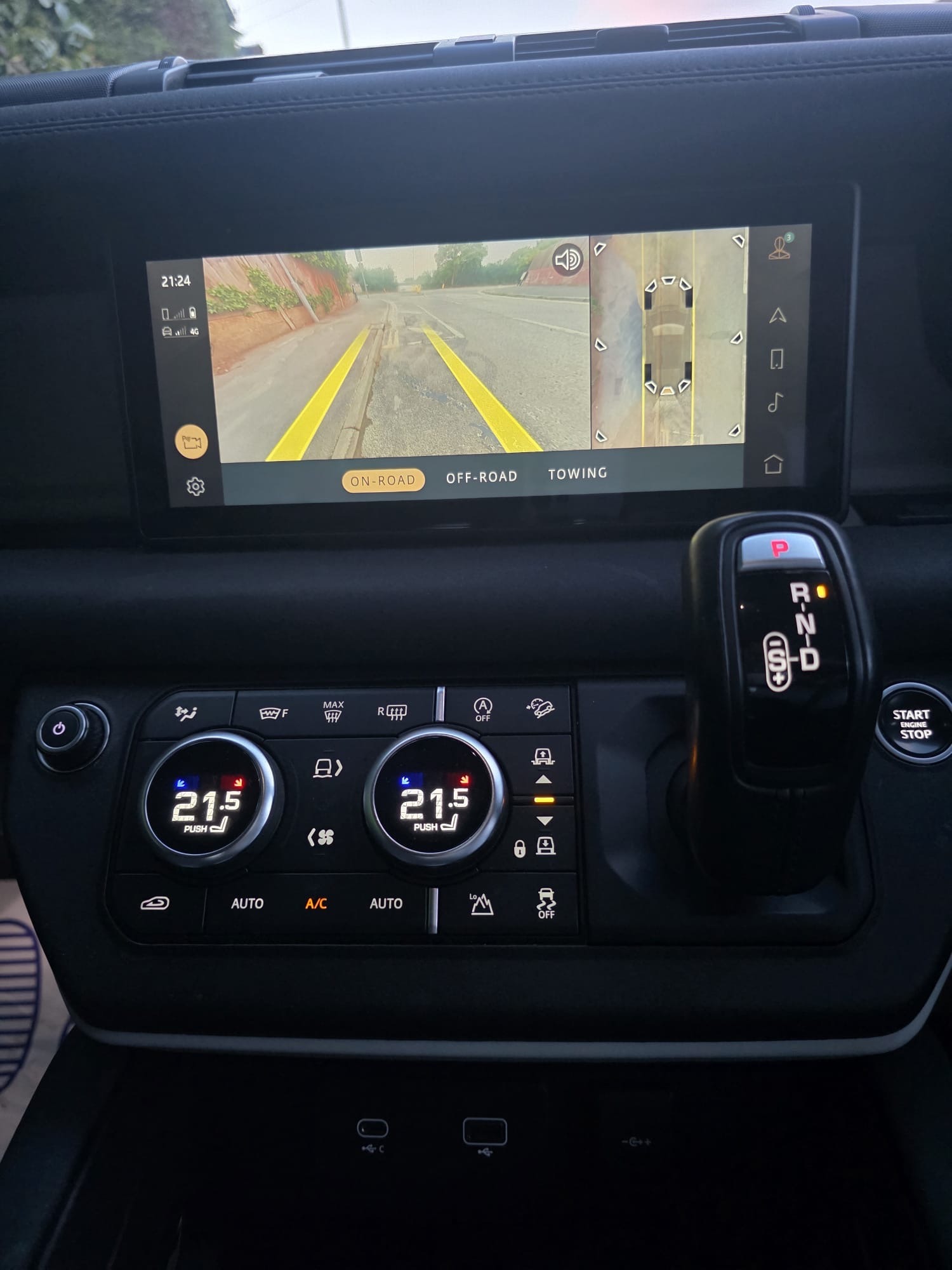 Used Land Rover Defender 2020 for sale - 76598419: Photo 16