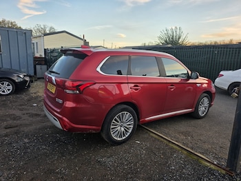 Used Mitsubishi Outlander 2019 for sale - 76719779: Photo
