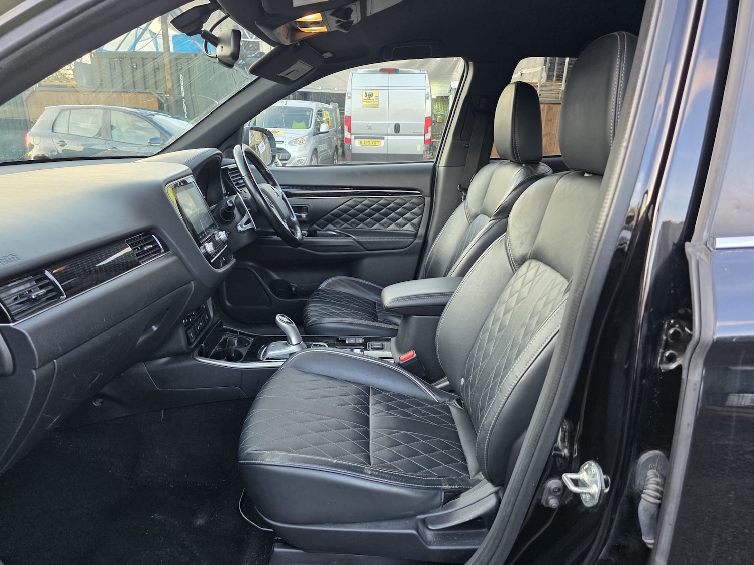 Used Mitsubishi Outlander 2021 for sale - 77233522: Photo 20