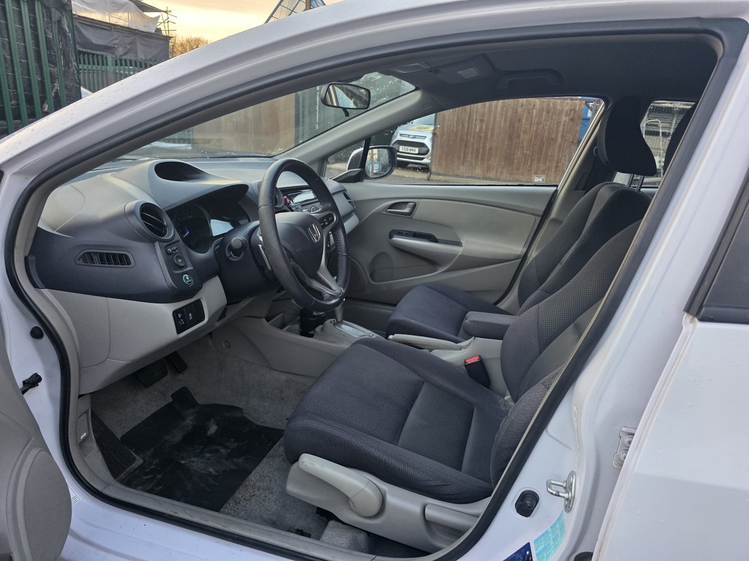 Used Honda Insight 2017 for sale - 77845078: Photo 15