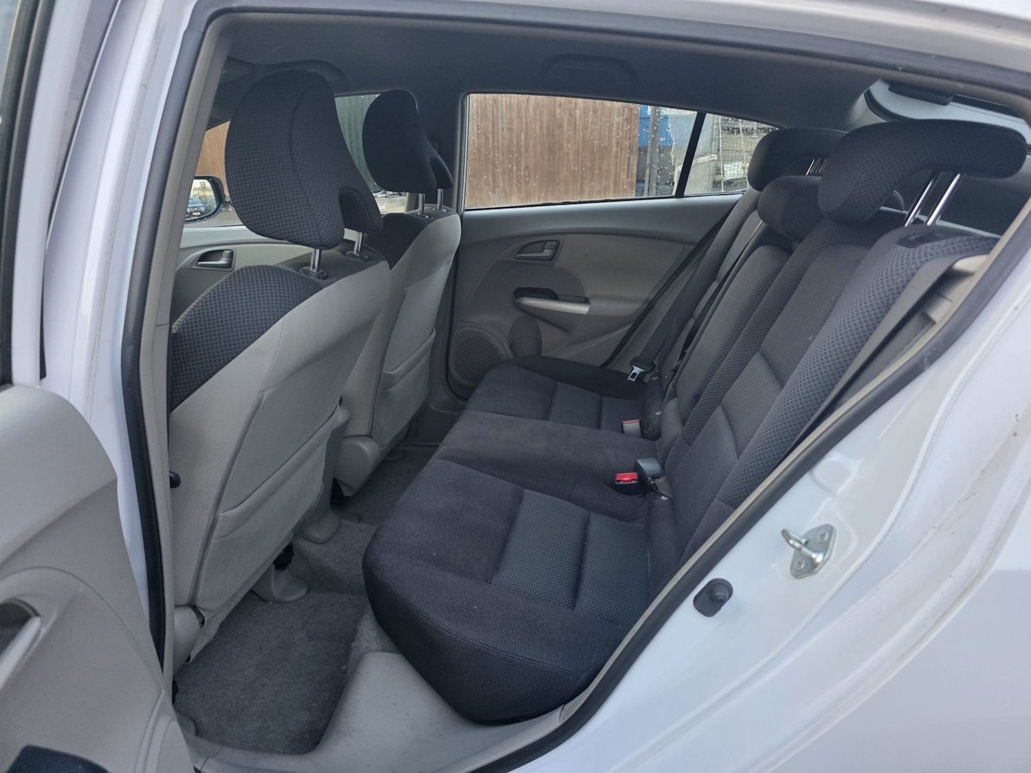 Used Honda Insight 2017 for sale - 77845078: Photo 17