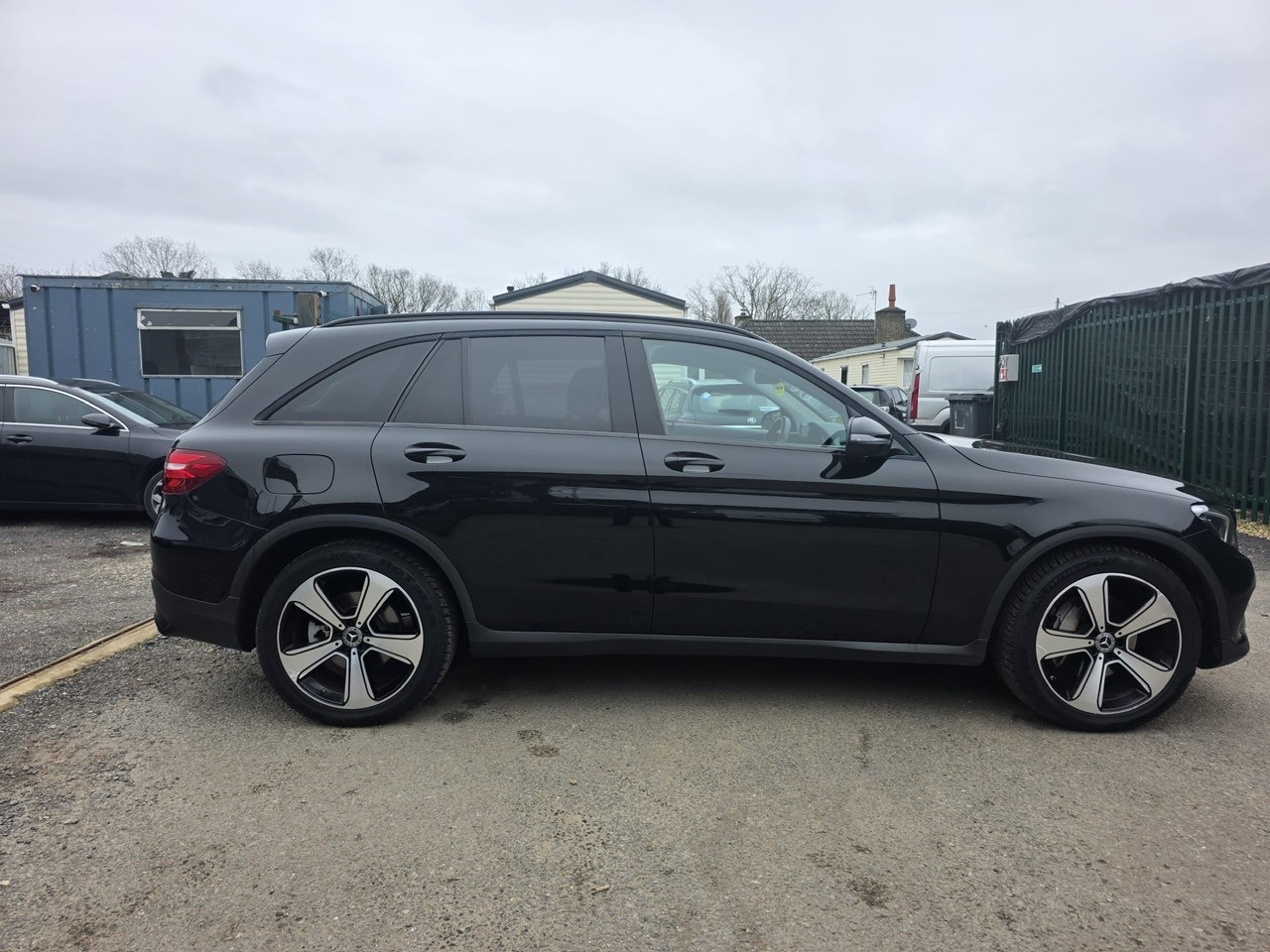 Used Mercedes-Benz GLC 2018 for sale - 77902083: Photo 12
