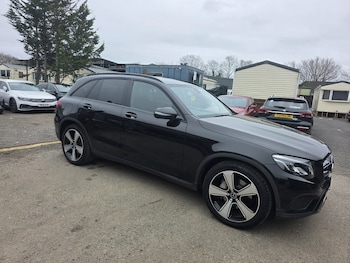 Used Mercedes-Benz GLC 2018 for sale - 77902083: Photo