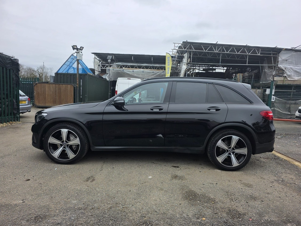 Used Mercedes-Benz GLC 2018 for sale - 77902083: Photo 5