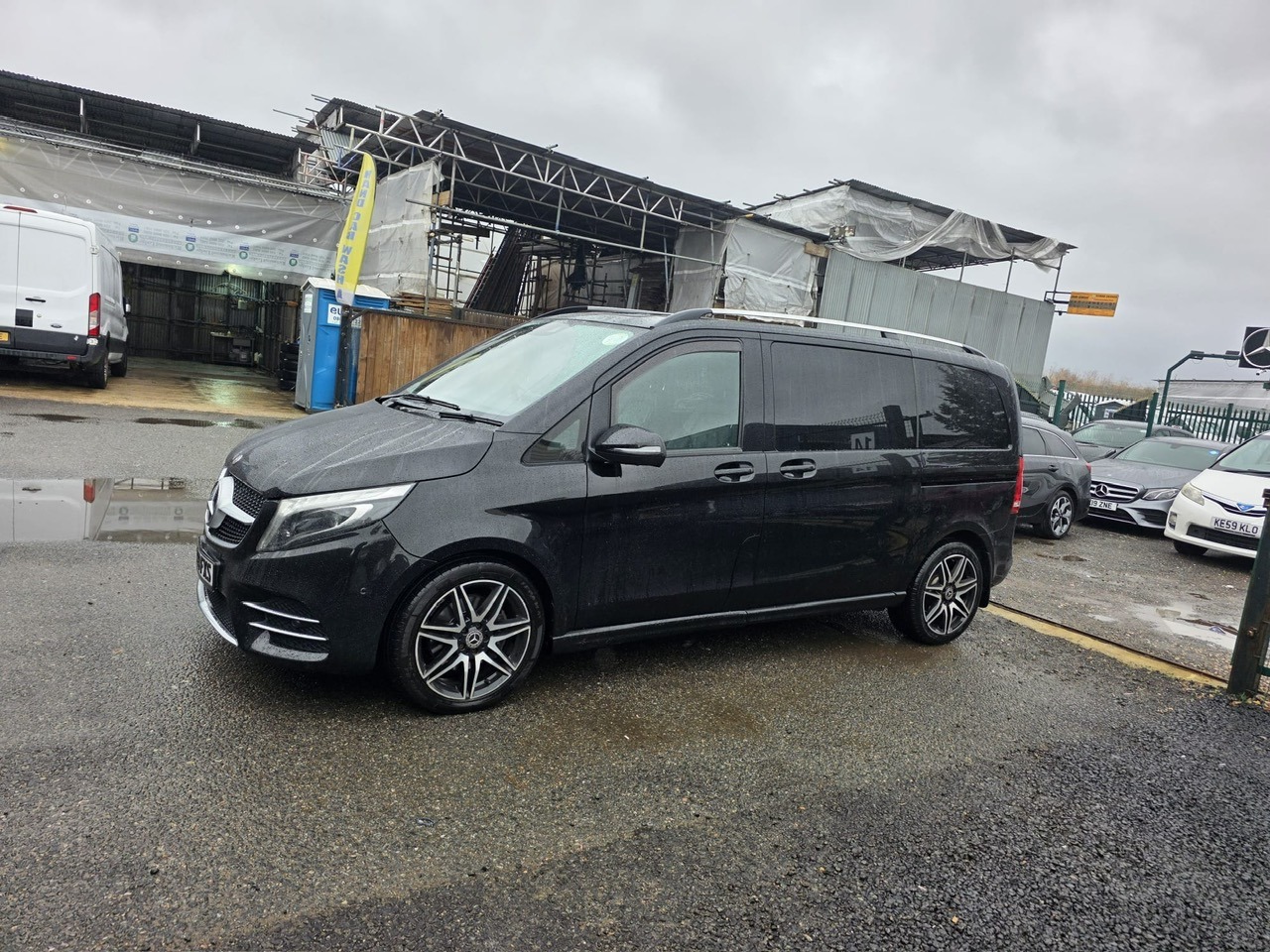 Used Mercedes-Benz V-Class 2019 for sale - 76945298: Photo 13