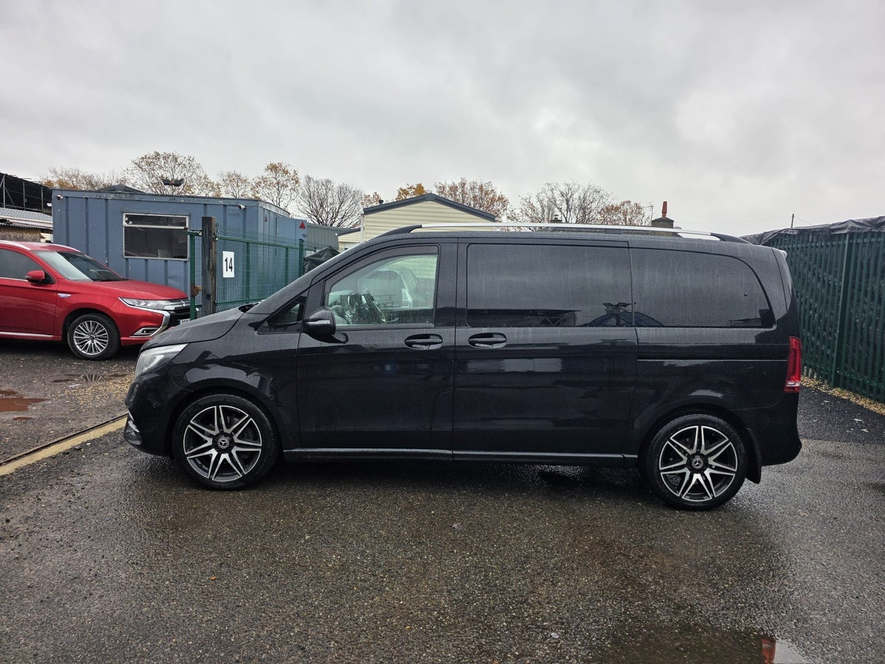 Used Mercedes-Benz V-Class 2019 for sale - 76945298: Photo 9