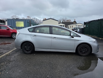 Used Toyota Prius undefined for sale - 77049300: Photo