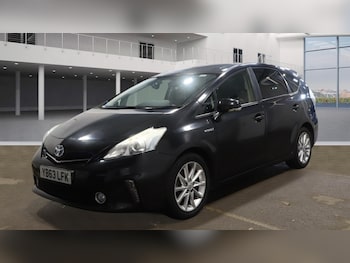 Used Toyota Prius+ 2014 for sale - 76557737: Photo
